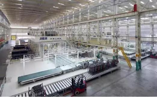 上半年營業利潤負6.71億元 15年的虛度 這個品牌將退市